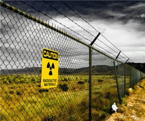 uranium_nuclear_sign_fence