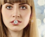 diamond_model_jewellery