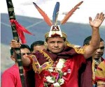 Ollanta_Humala_campaigning_indigenous_dress_Flickr