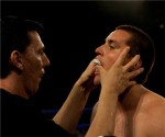 finance_boxing_capitulate_fall_defeat