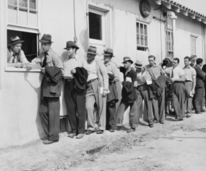 finance_queue_workers_1930_jobs_400
