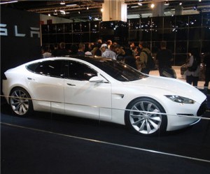 Tesla battery plant will need 6 new flake graphite mines