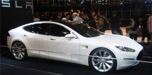 Tesla battery plant will need 6 new flake graphite mines