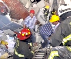 Huge blast kills at least 25 at Mexico’s Pemex HQ