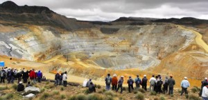 Investors take chunks out of Newmont after big loss, reserves cut