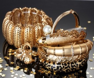 Scamming alert in Canada over 'Taliban gold' for sale