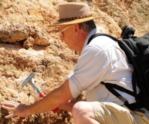 South African miners prefer senior geologists