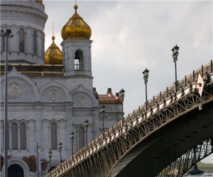 Moscow to start trading precious metals