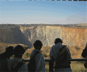 Mining equities drop in Q1