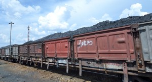 Rio suspends coal exports from Mozambique over threats