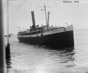 Weapons-smuggling ship found in the US may be filled with gold