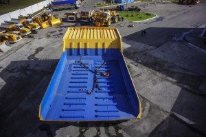 Belaz launches world's largest mining dump truck