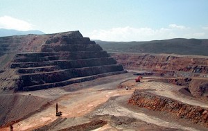 World's largest gold miners put Nevada mine up for sale