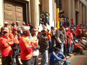 Strikes start to move platinum, palladium price