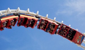 IAMGOLD swings to loss