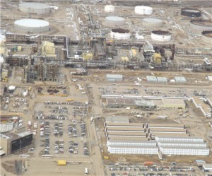 Canadian Oil Sands 2013 performance