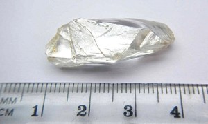 Lucapa Diamond unearths 32.2 carat rock from Angola mine