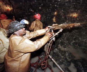 African Barrick reports $781 million annual loss, despite output increase