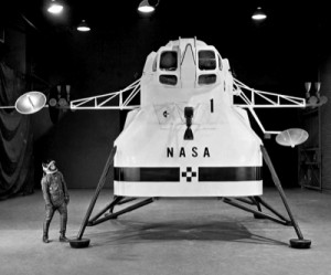 NASA begins accepting applications from privates to mine the moon