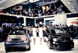 Platinum price falls to 7-year low