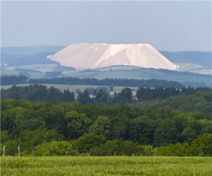 German potash miner K+S cuts dividend