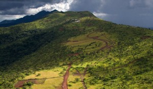 War of Titans: Rio Tinto suing Vale over iron ore rights in Guinea