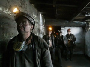 Pro-Russia rebels seize coal mines in Ukraine, demand explosives