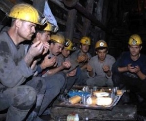 Bosnian coal miners trapped alive after earthquake