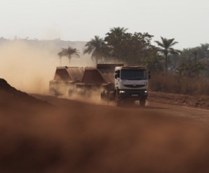 London Mining shares collapse on funding fears