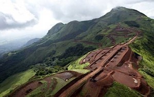 Ex-FBI boss hired by trust heading BSGR to run internal probe