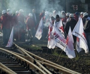 Polish miners abandon Russian coal imports blockade