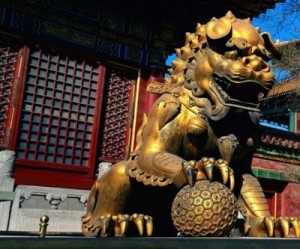 London lead market squeezed as metal piles up in China: Andy Home