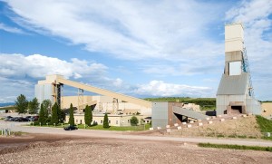 Former Barrick chief buys Iamgold mine