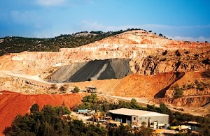 Zambia tells Glencore mine closure, lay-offs ‘illegal’