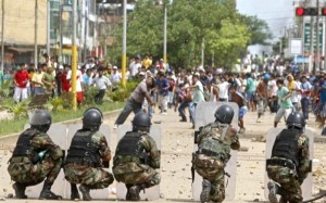 Peru blows up machines to scare away illegal gold miners