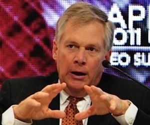 CAT sees no significant impact from depressed oil prices