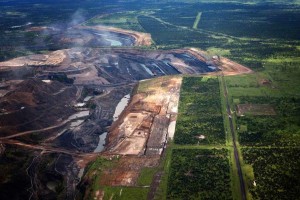 Adani's $15bn coal mine in Australia facing fresh legal challenges