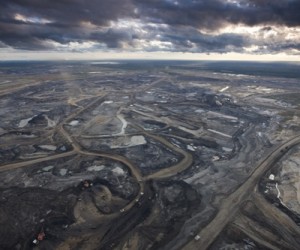Canada's oil sands cash flows set to drop by $21 billion