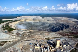 Russia's Alrosa diamonds output up 6% in Q1