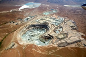 Chile copper output dragged down by Codelco, Collahuasi in April