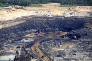 Investment in Canada’s oil sands to fall more than 30% this year