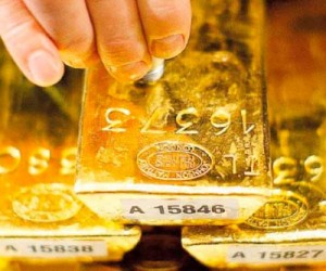 Gold to dip below $1,000 by end of the year – report