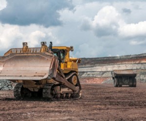 thiess contract $137 million services agreement for the Encuentro Oxides Antofagasta