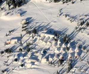 Canadian mining stocks outperform metals prices