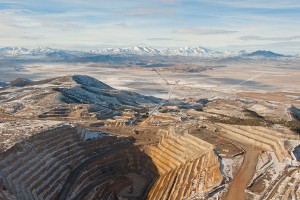 Newmont, Kinross likely to buy Barrick’s US gold assets