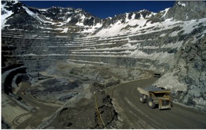 Codelco reaches advanced labor deal with two small unions at El Teniente mine