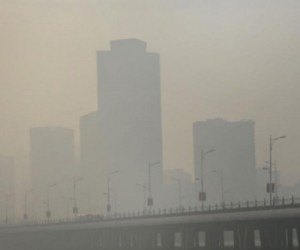 China smog at 'record' levels as coal burning for heating begins