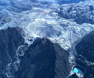 Indonesia probing allegations of extortion to Freeport-McMoRan by senior officials