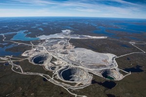 Dominion Diamond chairman steps down, replaced by De Beers veteran