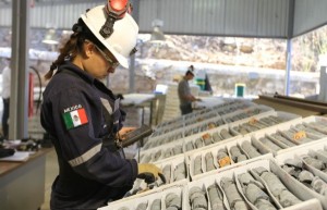 Endeavour silver production above expectations, but gold falls